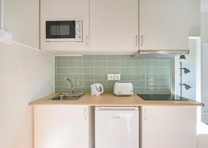 Cozy Marques De Pombal Apartamento Lisboa